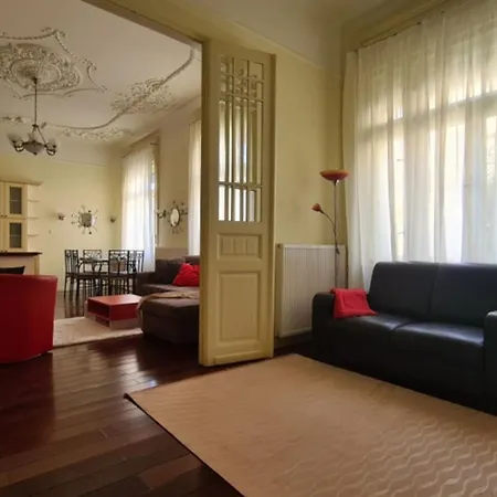 Rose Hill * Budapeşte